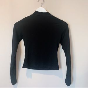 LF Tops - LF Black Long Sleeve Ring Top size XS LF Tops - LF Black Long Sleeve Ring Top size XS